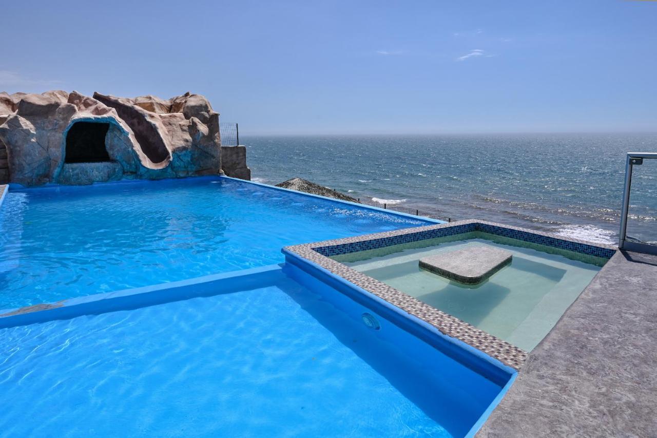 Half Acre Oceanfront Paradise With Private Pool, Jacuzzi, Fire Pit, Beach Access Villa Primo Tapia Exterior photo